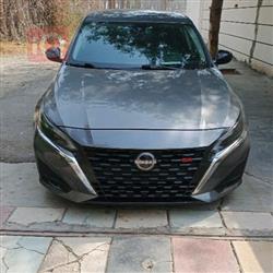 نيسان ألتيما